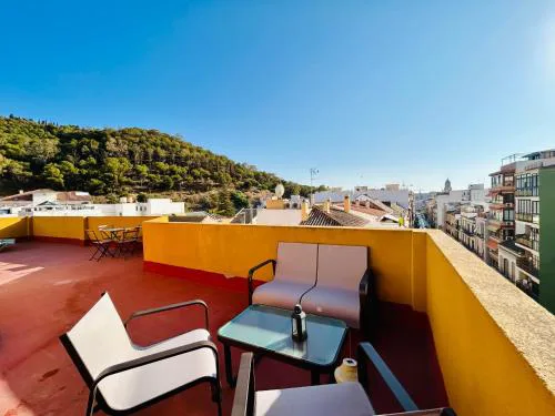 Terrace Relax Apartment. City & Beach