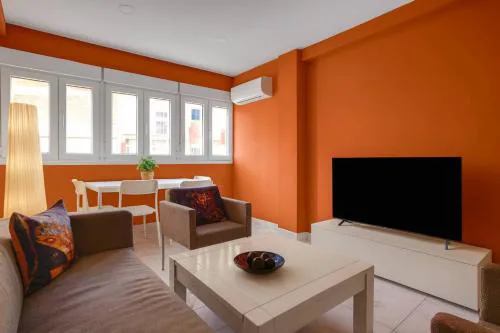 Terracota Bright Stay - Near Maria Zambrano Station