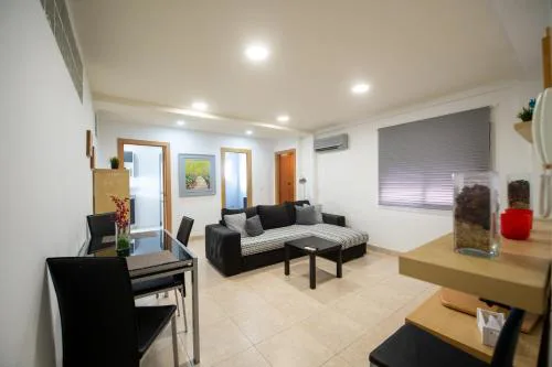 THE PHOToGRAPHER FLAT