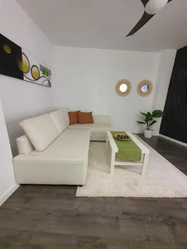 Tribuna Deluxe