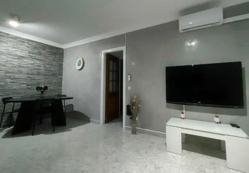 Urban Stay Rosaleda- Modern Apartament For 7