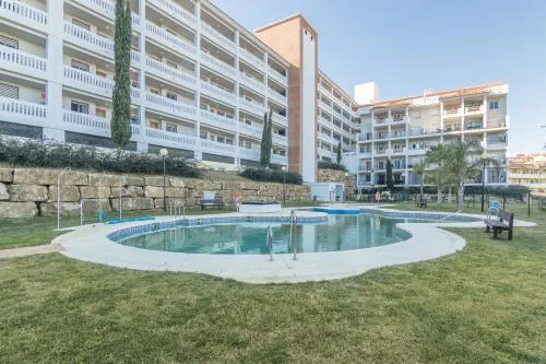 2187-Lovely 2bedrooms with pool and playground