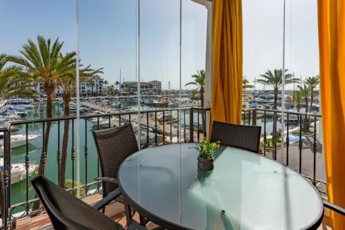 221 marina real