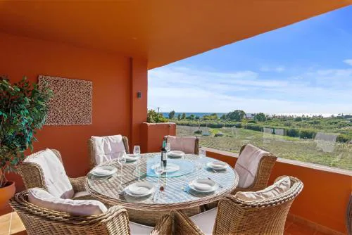 2303-Huge 2 bedrooms apt with sea view