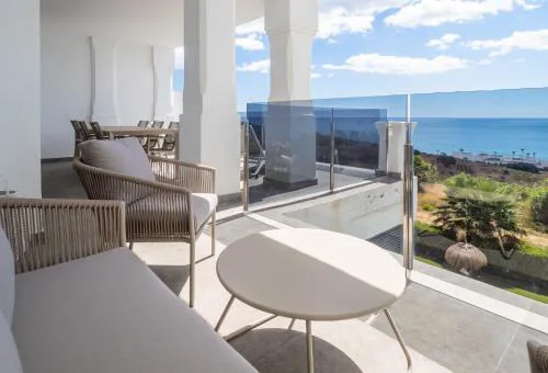 Blue Suite 2389 Sea Views