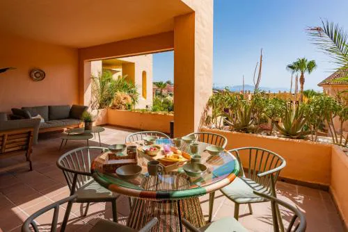 Duquesa Village 2450