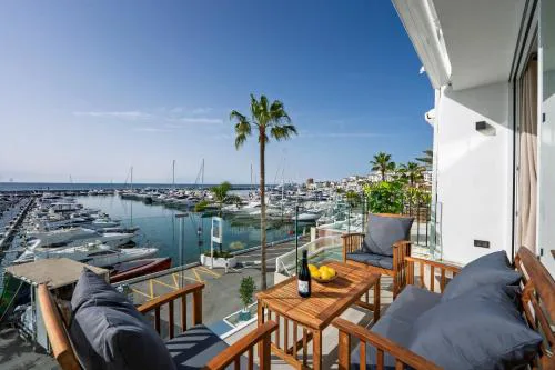 243-Fully Renovated-Puerto Banus Marbella Front Line Penthouse