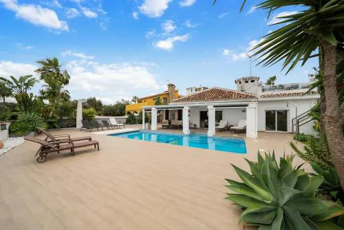 3BR Villa in New Andalucia