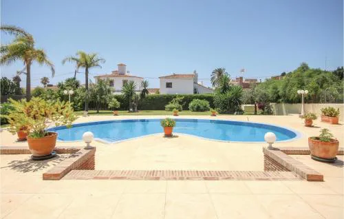 4 Bedroom Lovely Home In Marbella