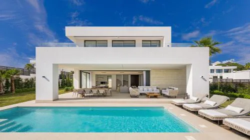 6 Bedroom Luxury Villa in Marbella with Private Gym and Sauna