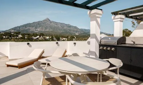 Aloha Gardens Rooftop Terrace Pools Views