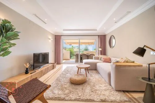 Aloha Hill spacious apartment - TCM