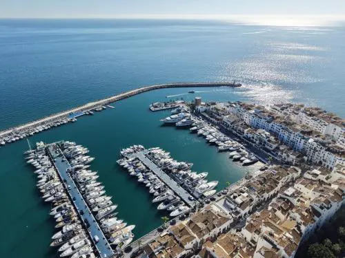 Apartamento dentro de Puerto Banus
