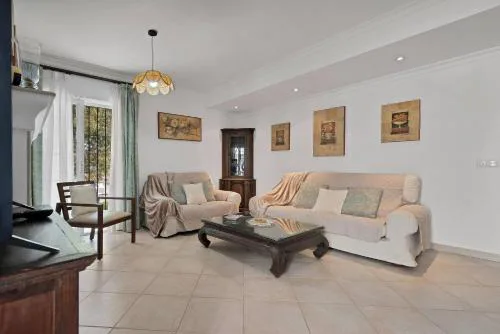 Apartamento en el centro De San Pedro con parking - DEL VALLE 72 1