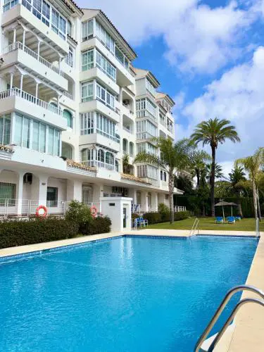 Apartamento en puerto banus jardines tropicales1