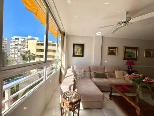 Apartment in Marbella center with parking in the building