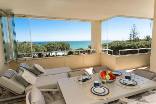 Beach-line apartment