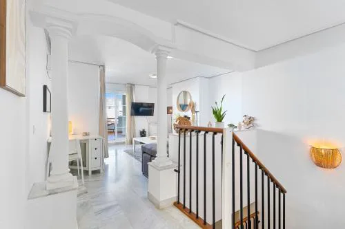 Casa Aloha with Pool in Puerto Banús close to BEACH and GOLF