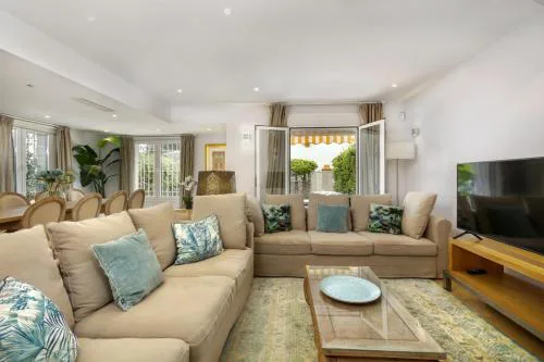 Casa Palmera - Marbellamar by Finest Rentals