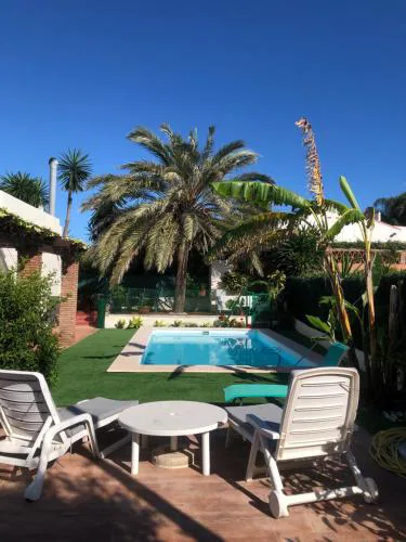 CHALET en la PLAYA CON PISCINA, Premiado en 2026 !!!