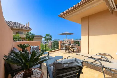 Charming Apt in Aloha Hill Club with Pools & Spa