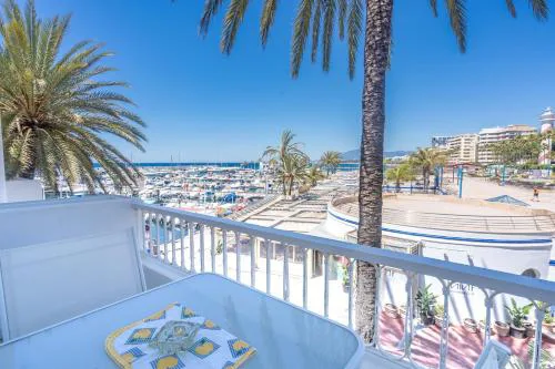 Comfortable Yacht Club Apartment