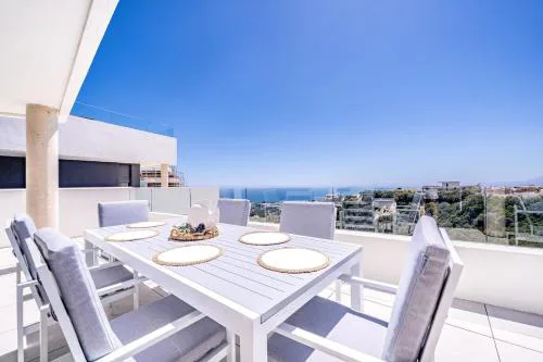 Fabulous modern sea view bliss