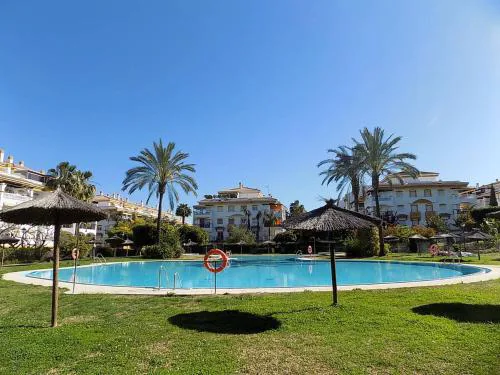 Family Friendly Ground Floor 2 bedroom Dama de Noche RDR200