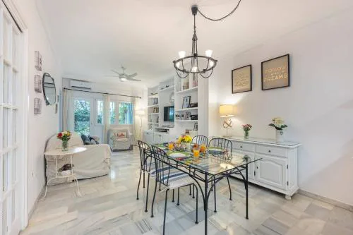 Fancy 2BR in Golden Mile close to the beach