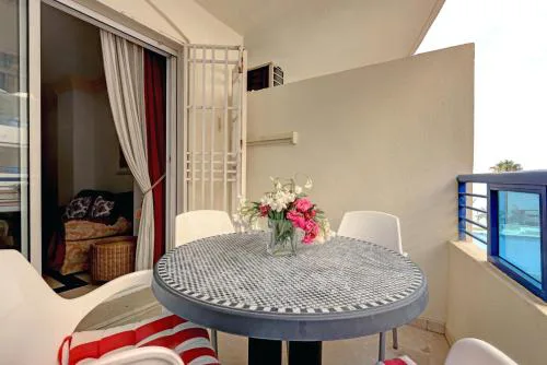 First Line Beach Apartment