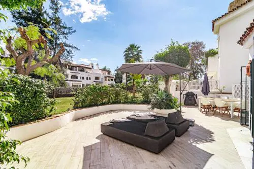 GC - Spacious flat in Golden beach Marbella