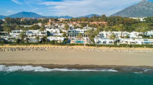 GOLDEN MILE FRONT LINE BEACH RESORT