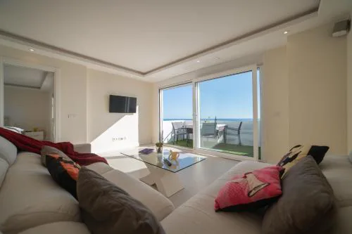 Luxurious apartment in the heart of Puerto Banus
