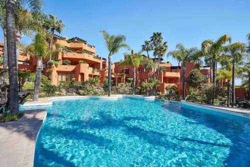 Luxury Duplex Penthouse by Puerto Banus