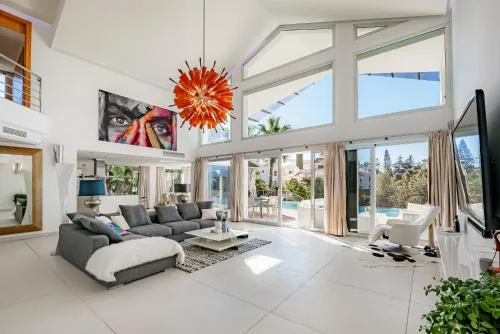 Luxury Villa-Los Naranjos Golf Club
