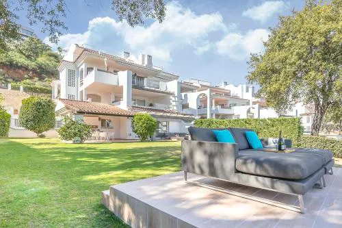 Mairena Forest sea view & pool- Happy Rentals