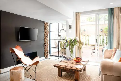 Marbella Center Beachfront with Private Patio