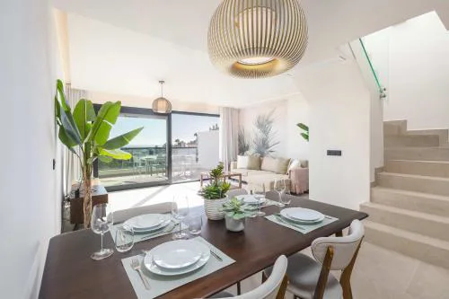 Marbella Lake Luxe Duplex Penthouse Scenic Views