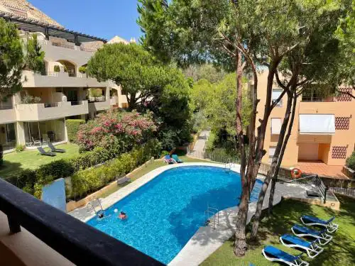 Marbella playa Residencial con piscina