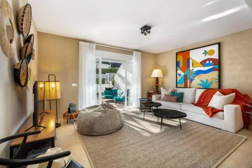 New and Stylish 1 bedroom Apt near Hard Rock RDR310