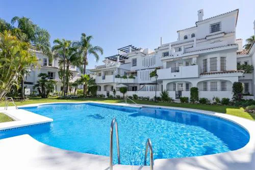 Nice Casa los Naranjos Marbella by Casa del Sol HR