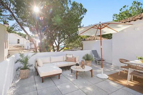 PH with Rooftop Terrace views Aloha Golf RDR489