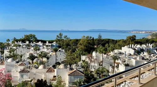 Precioso piso con magnifica vista cerca playa