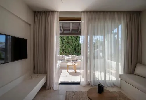 Puente Romano Suite