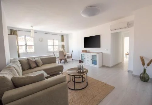 Puerto Banus Marina Apartment!