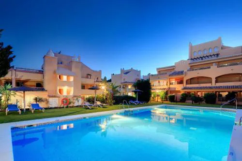 REF 12 Luxury Aparment with views