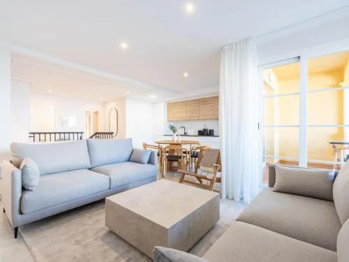 Señorio de aloha 3 bedroom duplex within walking distance to Puerto Banus