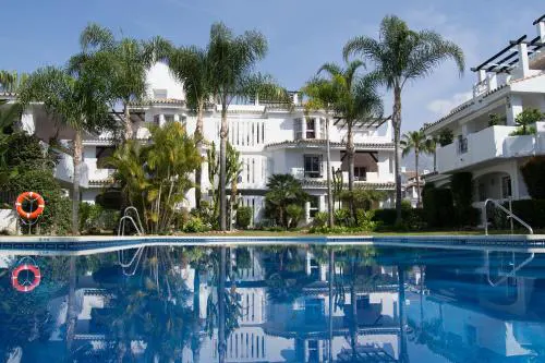 SERINAMAR- Los Naranjos de Marbella