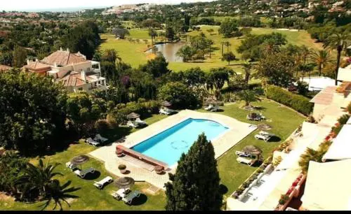 Stunning suite at Hotel Del Golf, 5 stars and frontline Golf, Porto Banus, Marbella