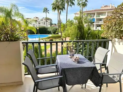 Sueños del sol Banús by Lica Homes